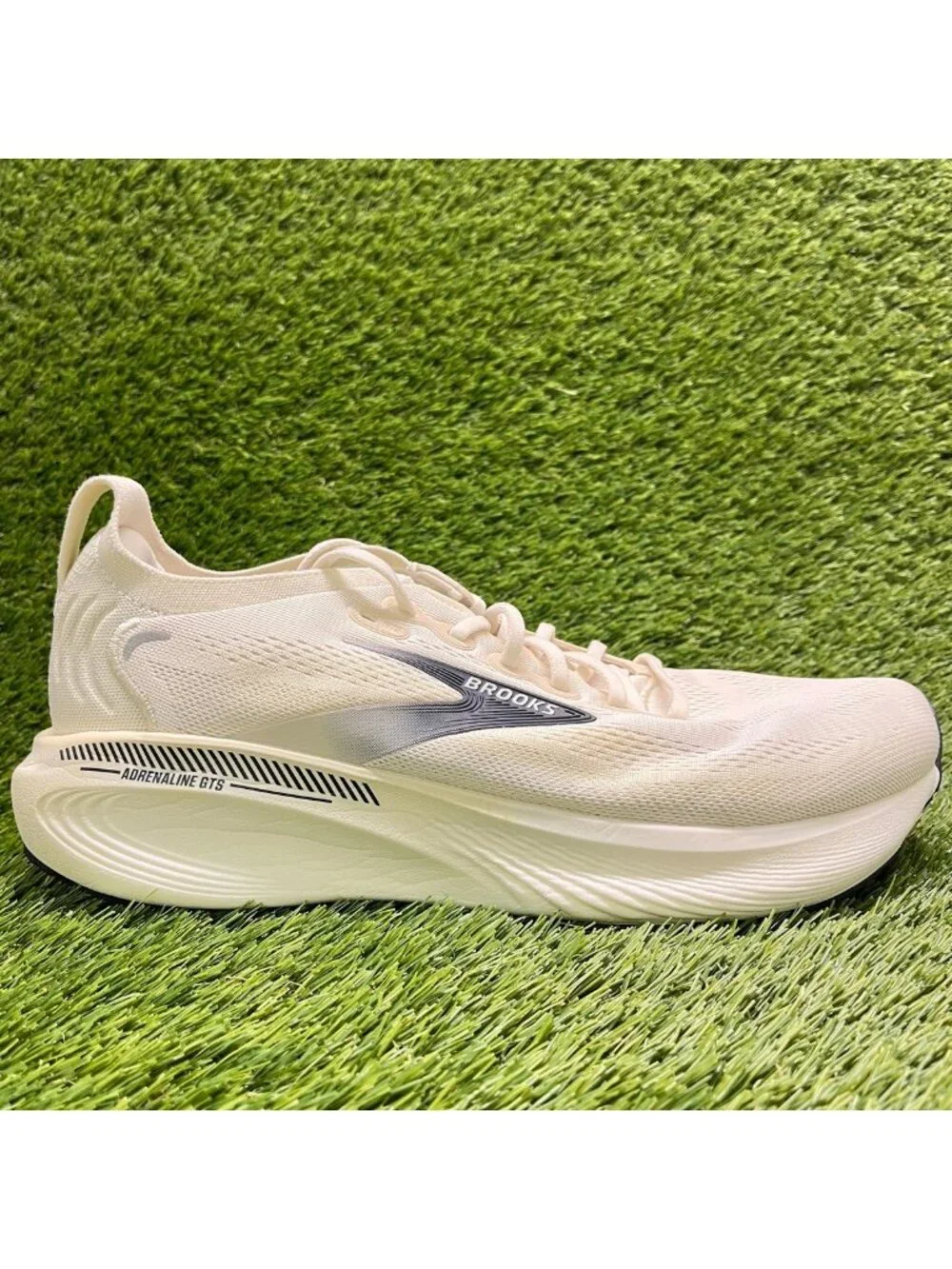 Brooks Adrenaline GTS 25 Mens Size 11.5 Off White Blue Athletic Shoes Sneakers
